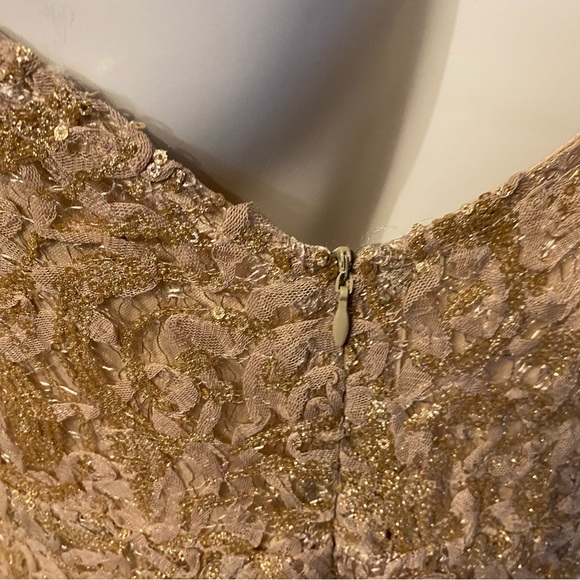 Boohoo Tia gold sequin lace wrap top dress US16 - Picture 10 of 13